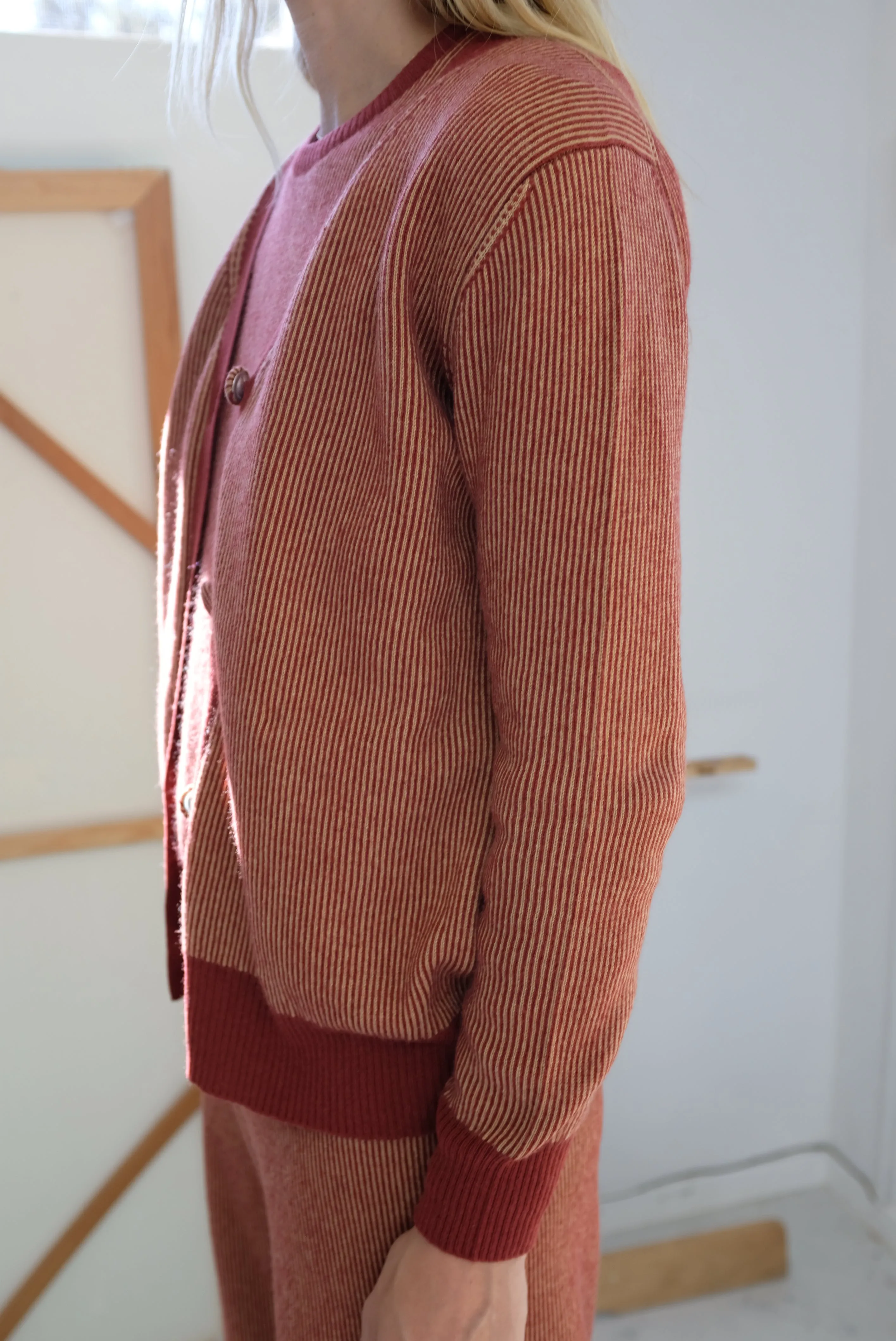 Beklina Cashmere Ribbed Cardigan Rust/Gold