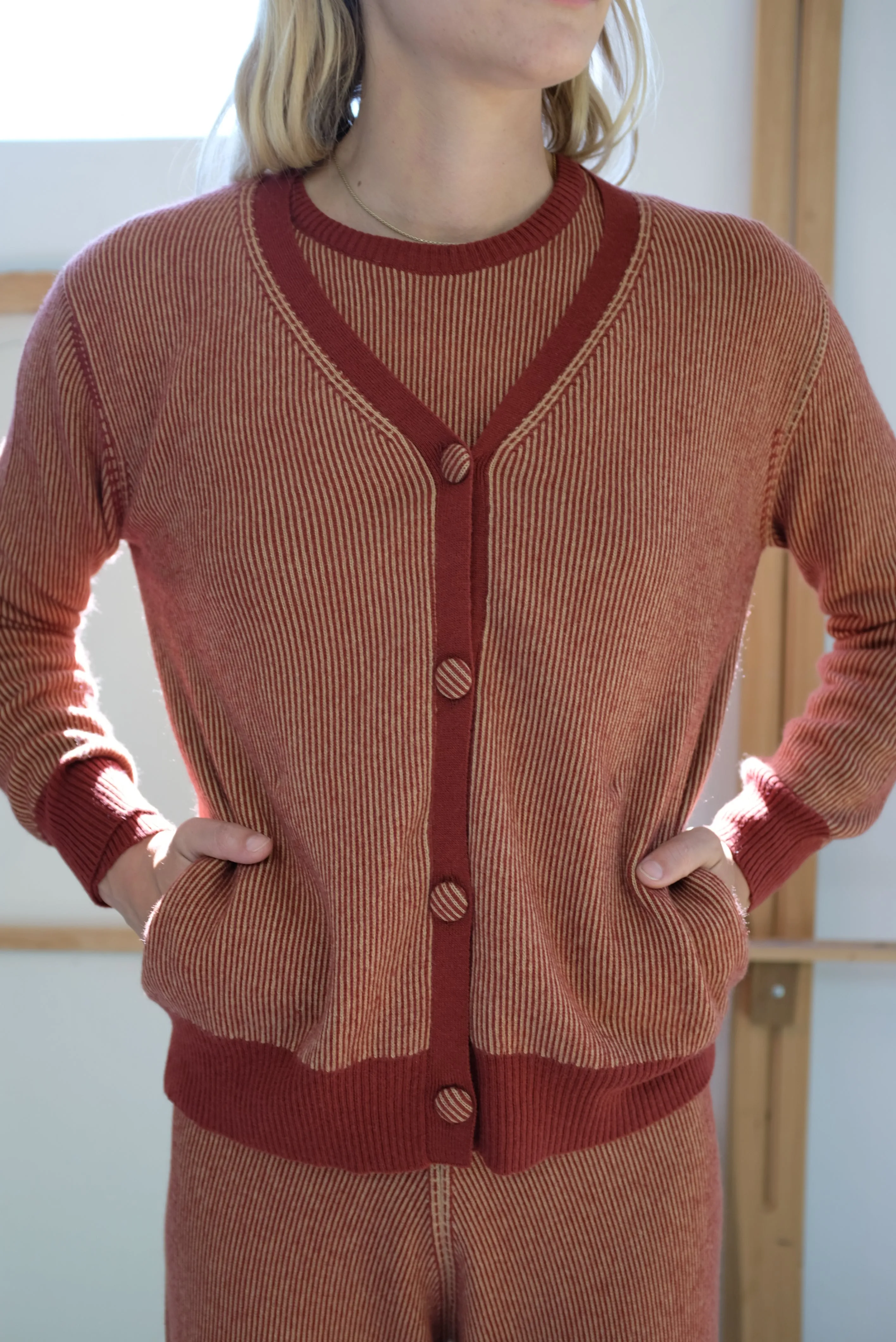 Beklina Cashmere Ribbed Cardigan Rust/Gold