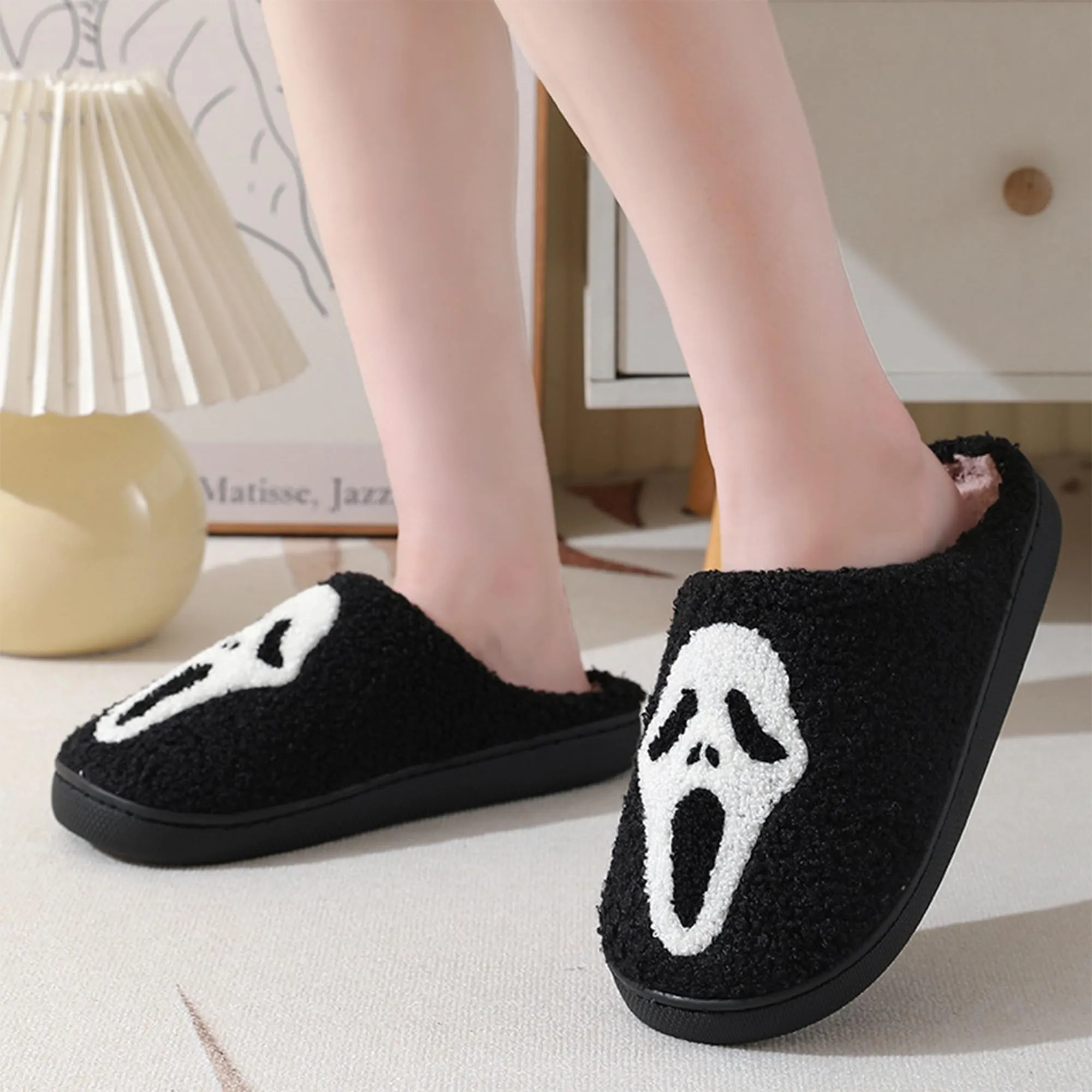 BOOUKILE Halloween Pumpkin Slippers for Women Men,Retro Soft Cozy Comfy Plush Lightweight House Slippers Slip-on Indoor Outdoor Slippers,Slip on Anti-Skid Sole