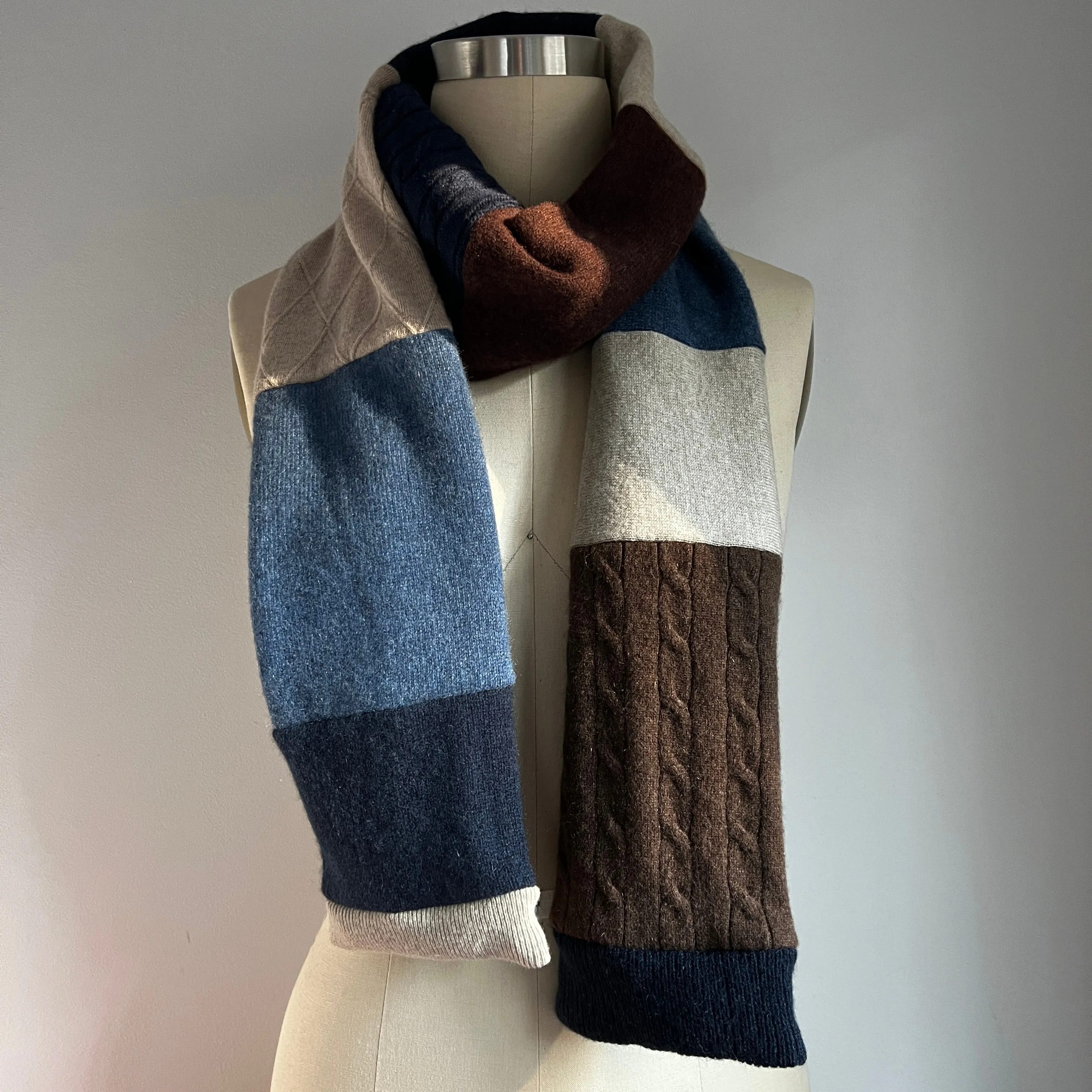 'Brownstone' Narrow Cashmere Scarf