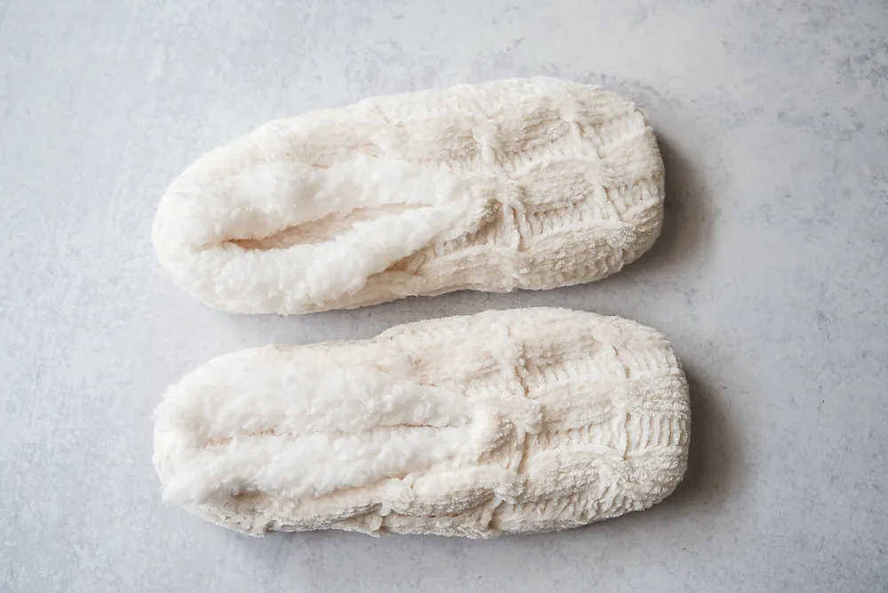 Chenille Slippers in Ivory