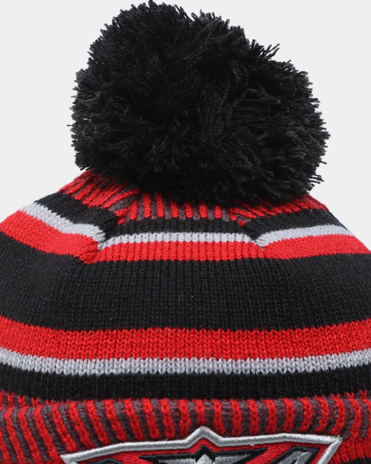 New Era Essendon Bombers AFL Opening Bounce 2022 Pom Wordmark Beanie Black