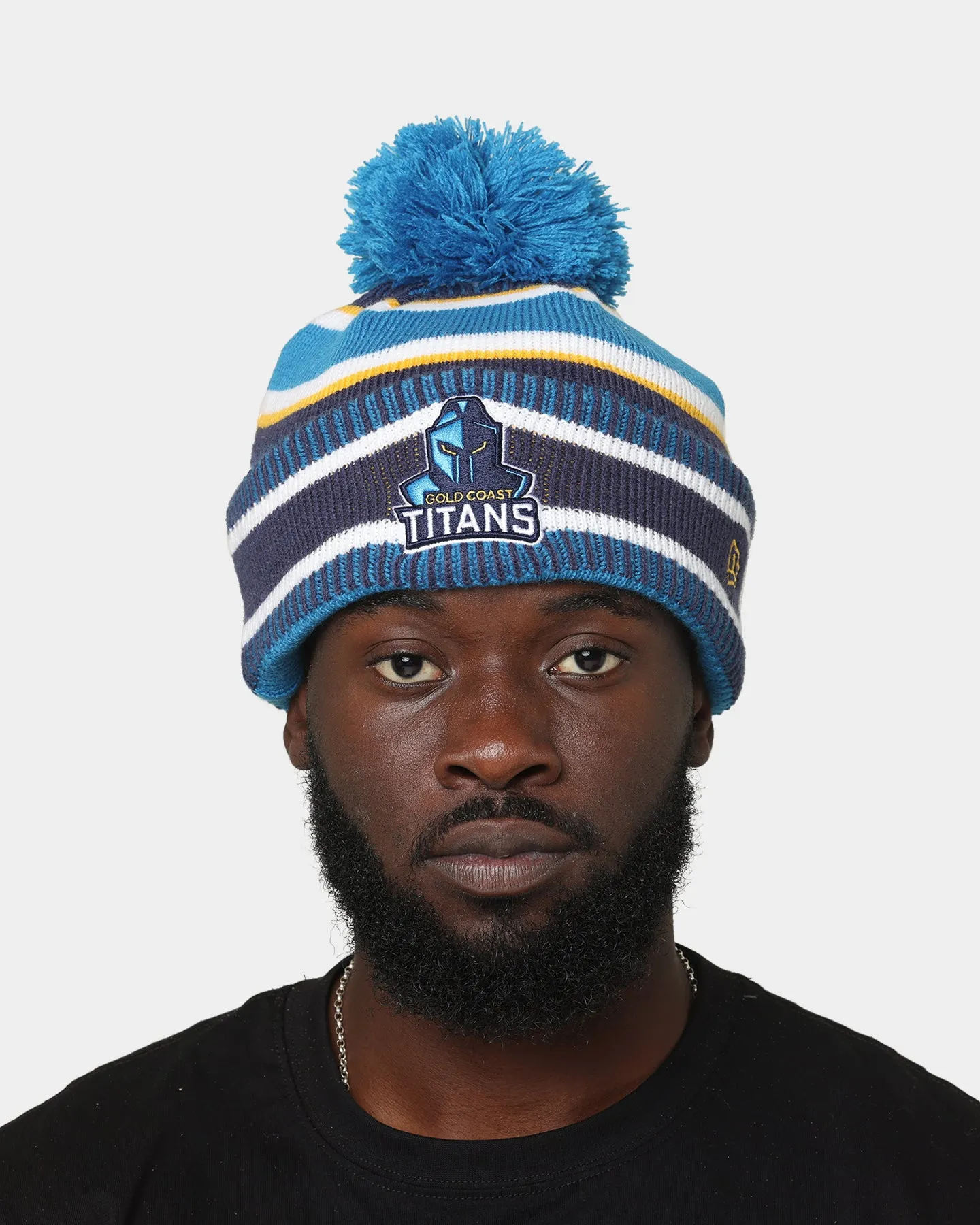 New Era Gold Coast Titans NRL Kick Off 2022 Pom Wordmark Beanie Medium Blue