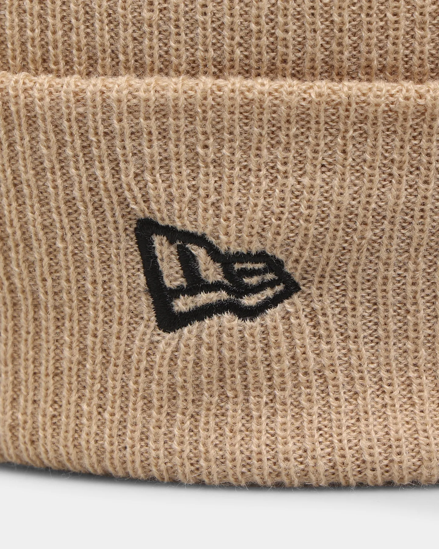 New Era New York Yankees Cuff Thin Knit Beanie Camel/Black