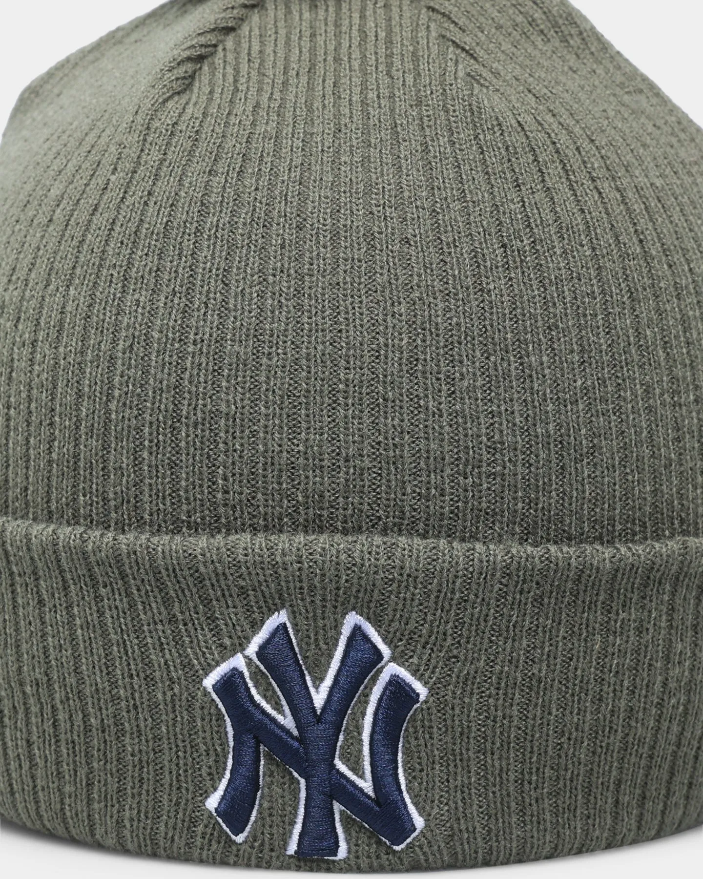 New Era New York Yankees Pom Knit Beanie Olive