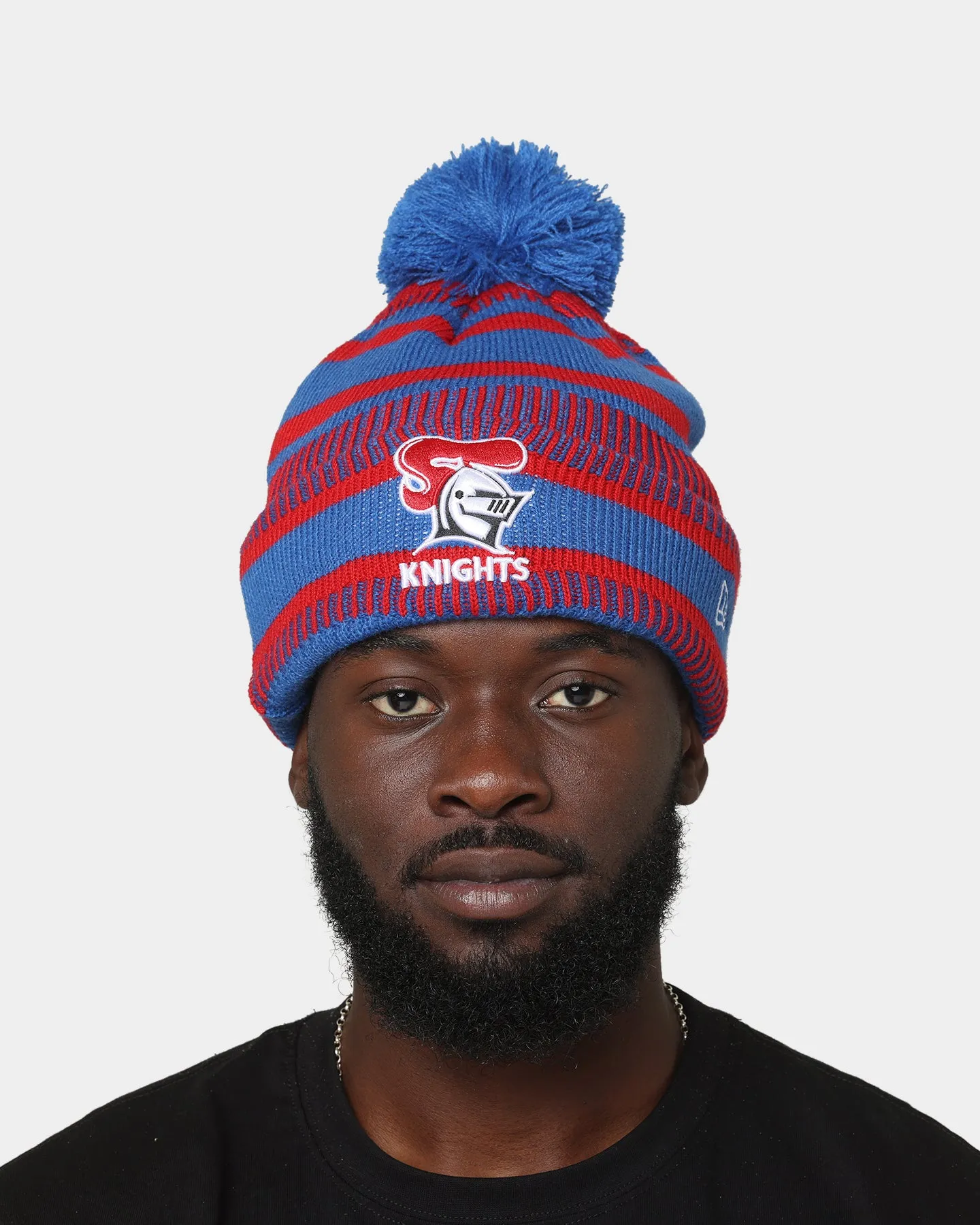 New Era Newcastle Knights NRL Kick Off 2022 Pom Wordmark Beanie Medium Blue